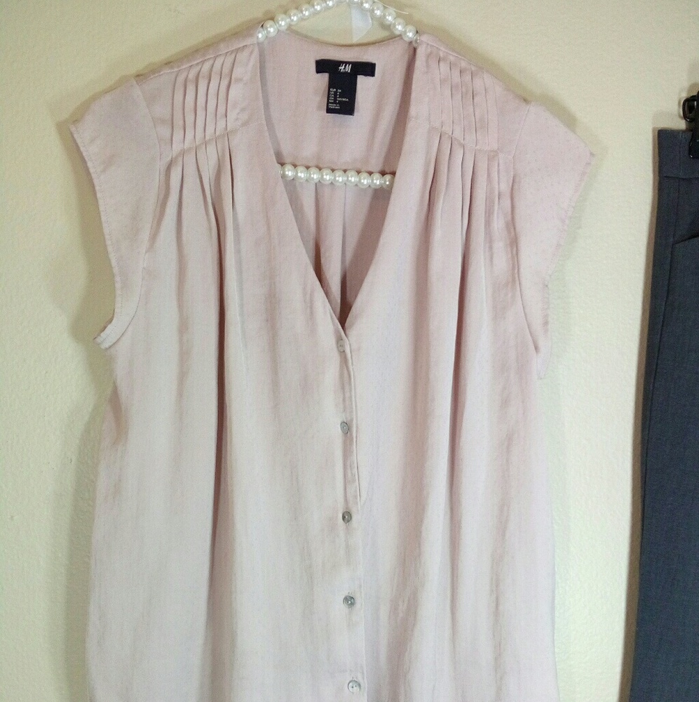 beautiful light flowing blouse by H&M